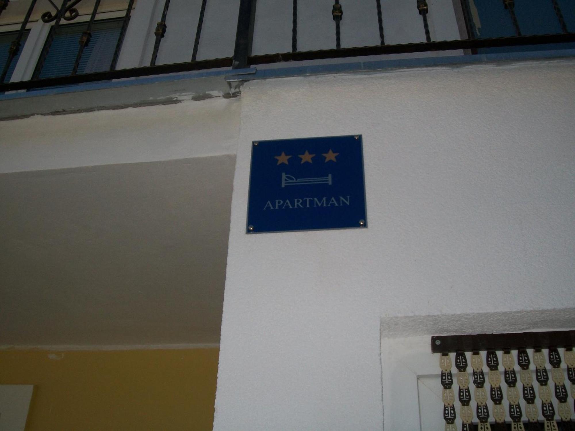 Apartments Zlata Porec Bagian luar foto
